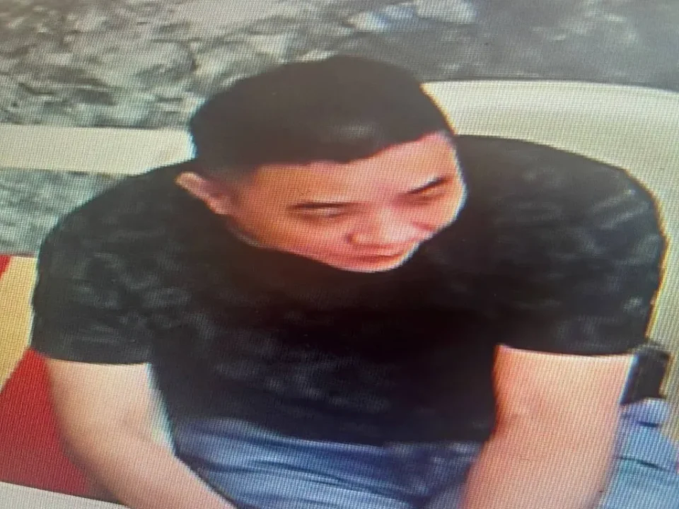 Homem chinês acusado de fuga após prostituição e fraudes em Sihanoukville