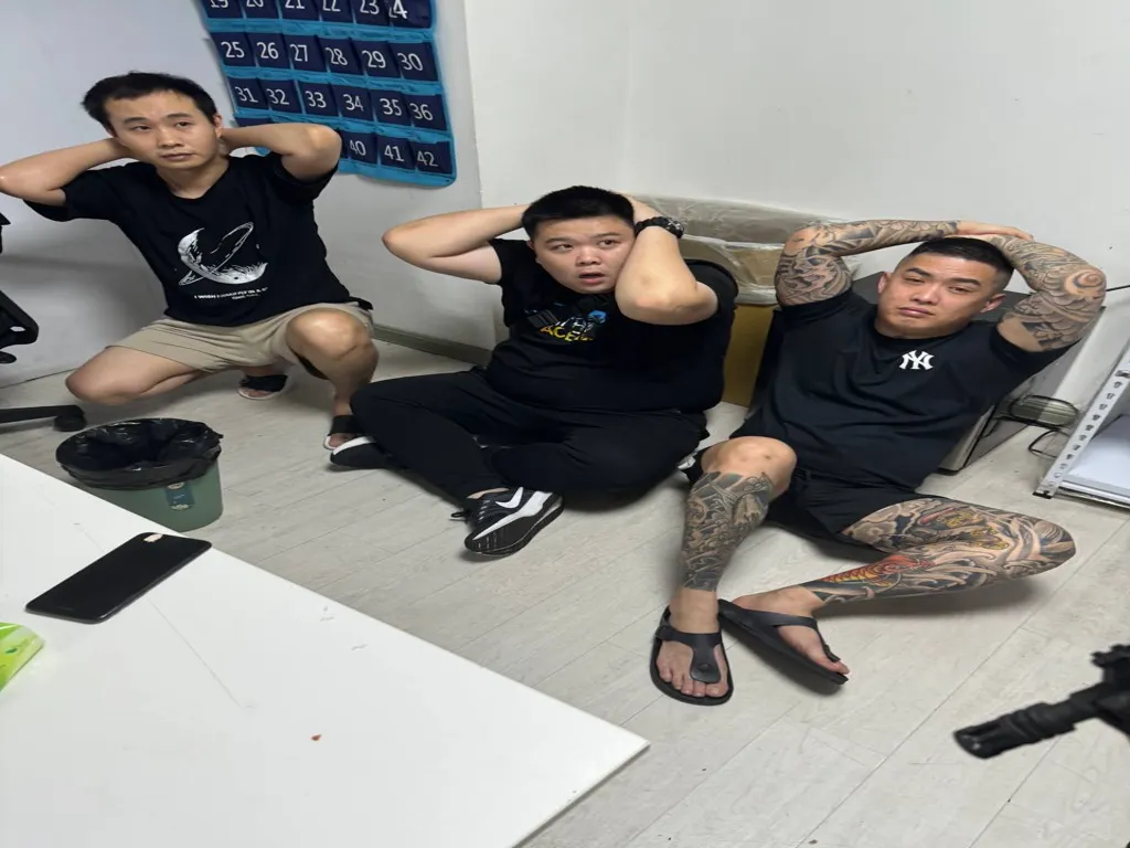 Cassino de Paranaque: Polícia Interrompe Jogos