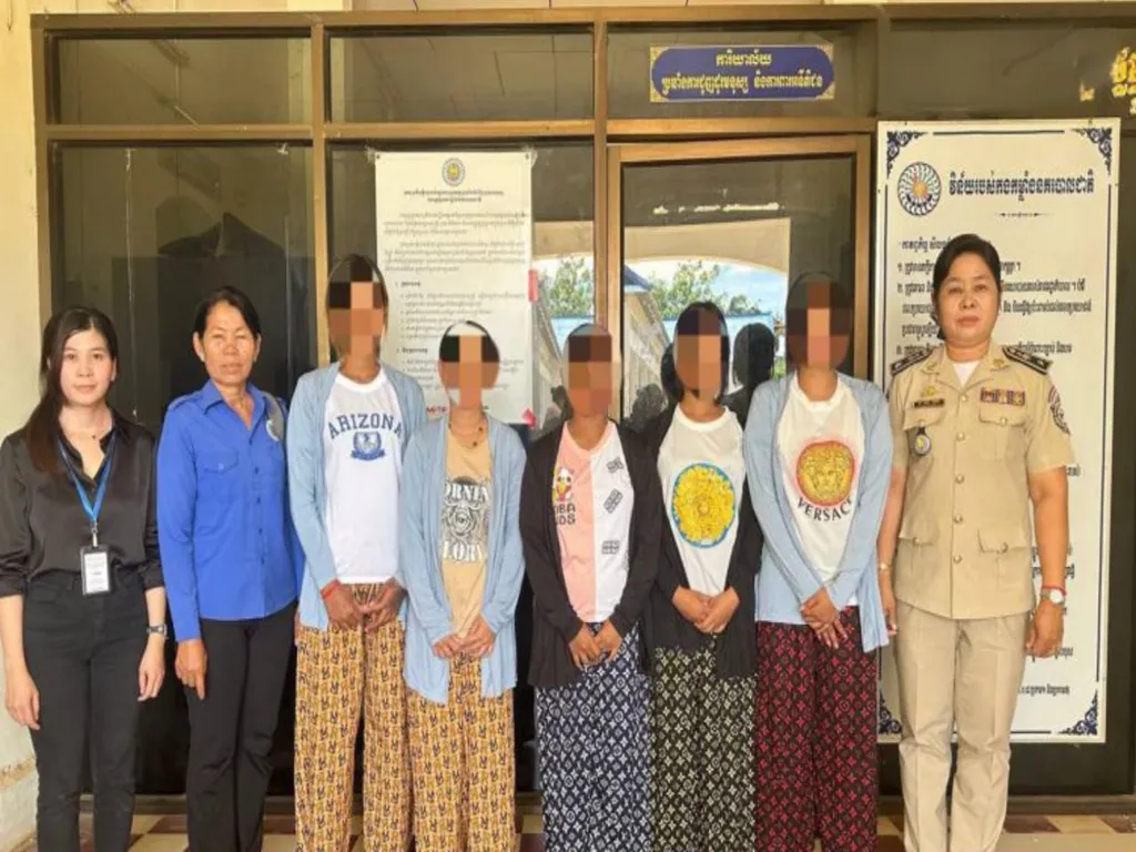 Camboja: restaurante explorava menores